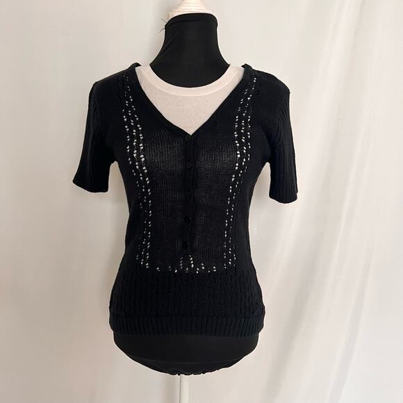 Carol Rose Black Knit Short Sleeve Top Size Medium - Picture 3 of 7